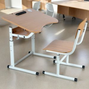Set mobilier școlar pentru elev